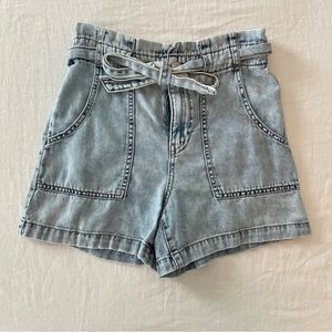 Banana republic shorts size 4